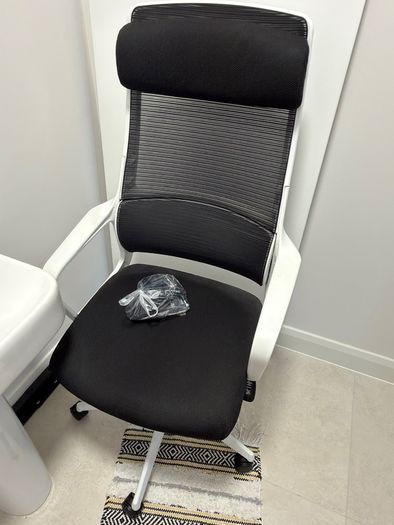 Ergonomic chair