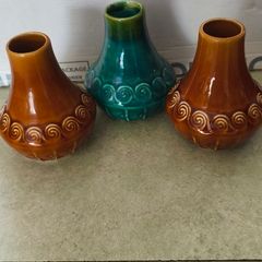 Set of 3 vases 2 browne Small Vase Designs From The Book Of Kells thered one GreenVintage St Michaels House Pottery Designs From The Book Of Kells