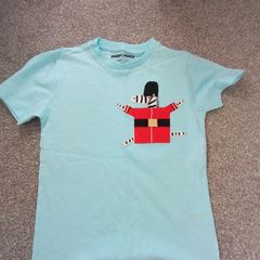 New.NEXT boy's t-shirt. Age 4/5