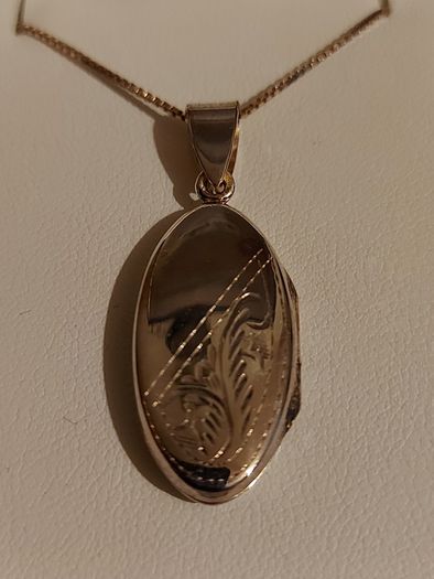 locket