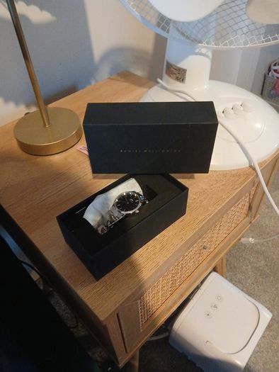 Daniel Wellington silver 28mm Iconic link watch