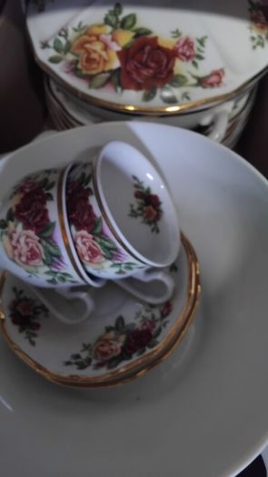 40piece  Part Dinner Set