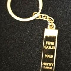 Keyring,  gold ingot.