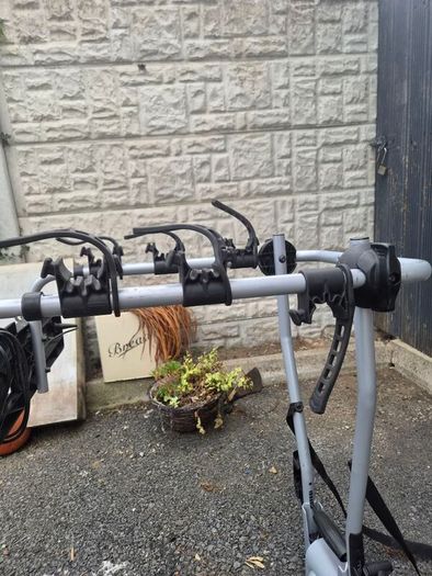 Thule bike rack