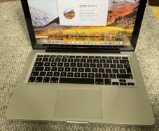 Apple MacBook Pro 13" 2011, i7 excellent value