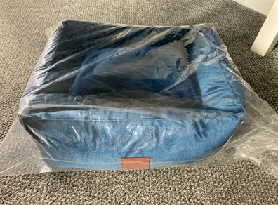 Small dog bed
