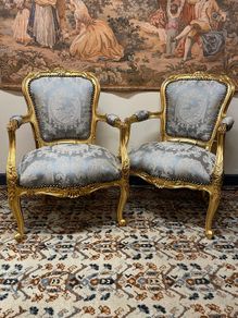 Lovely Pair of Gilt Wood French Chairs