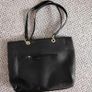 Black handbag Image 4