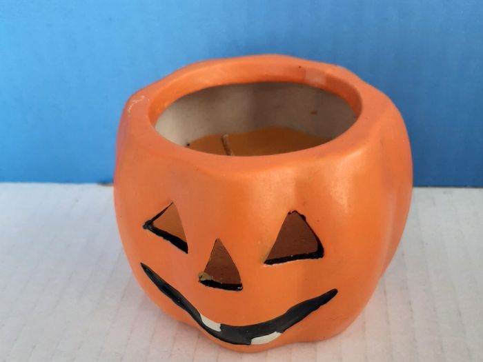 new pumpkin candle