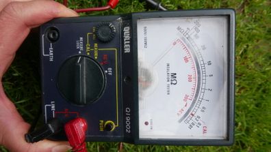 Vintage Insulation Tester Quller QI9002 (not tested)