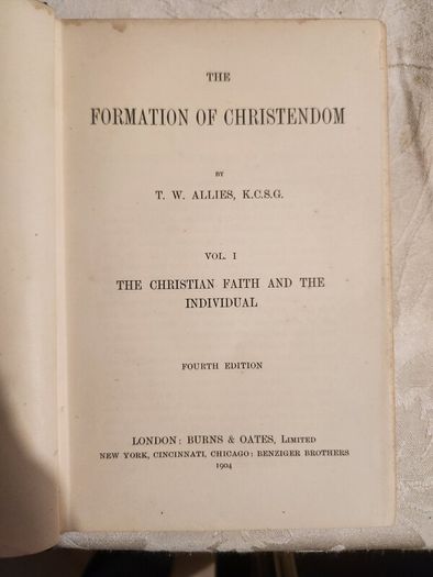 5 X Rare Imbossed Maynooth Collegium  Books. All 1920s  Hardback In Good Condition.  See Photos For Condition.