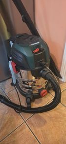 Carpet Cleaner