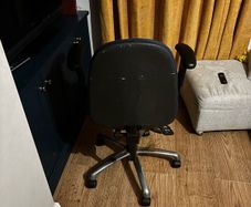 Free Office Swivel chair