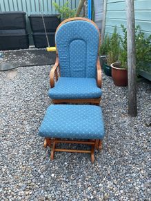 Rocking chair maternity chair with stool