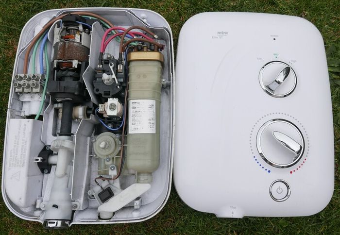 Mira Elite QT (10.8kW) Electric Shower