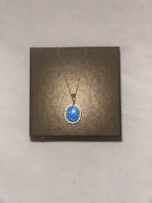 9k Gold Genuine Blue Opal