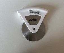 pizza cutter