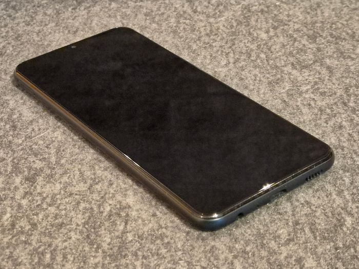 Samsung Galaxy M13 - SIM Free/Unlocked (Takes Dual-SIM & MicroSD) - FREE SHIPPING