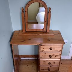 Solid Wood Dressing Table & Arched Mirror | Excellent Condition