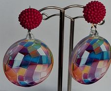 Round Geometric Pattern Beaded Stud Earrings
