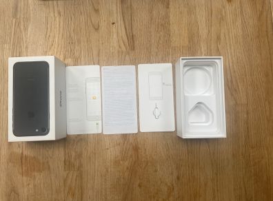 IPhone 7 (Box)