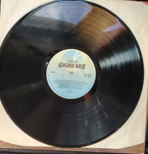 The Fureys & Davey Arthur - Golden Days (16 Songs For Lovers Of All Ages) Vinyl LP (1984) EX+ Folk Trad