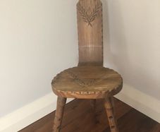 Spinning/sewing chair