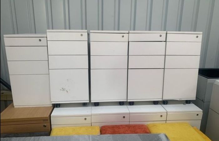 furniture clearance's