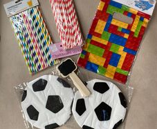Birthday party accessories