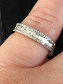 18ct diamond wedding/eternity ring