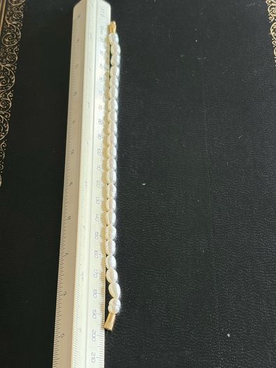 pearls bracelet